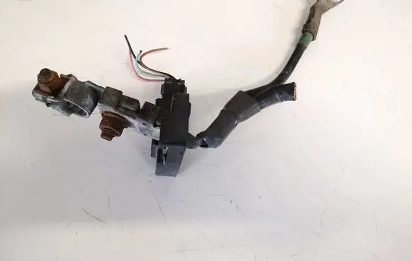 Toyota Avensis T270 Positive cable (battery) 2885028040 28850-28040