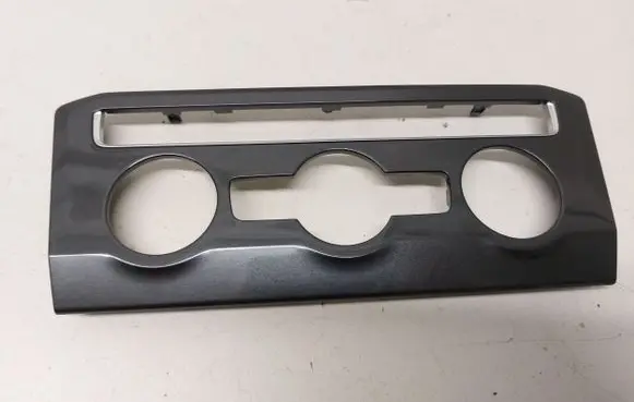 Volkswagen Tiguan Climate control/heater control trim 5NB820073