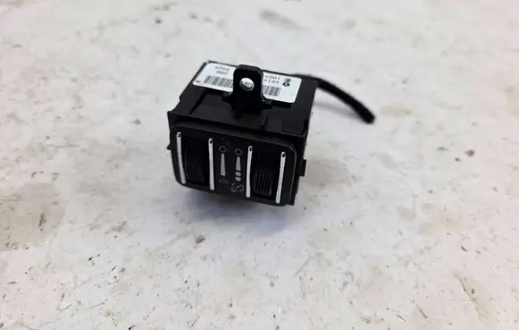 Maserati Ghibli Headlight level height control switch 68141052AC