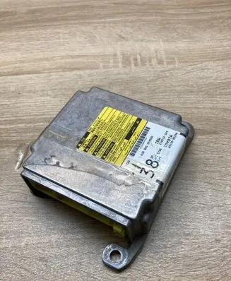 Toyota Corolla E120 E130 Airbag control unit/module 8917002290 210213104