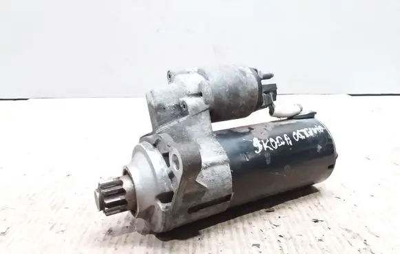 Skoda Octavia Mk2 (1Z) Starter motor 02E911023H