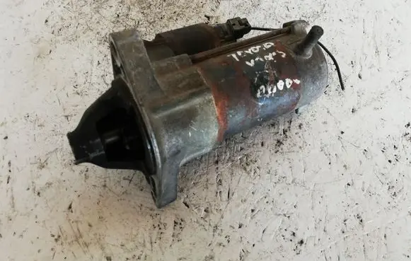 Toyota Yaris Starter motor 2810023030