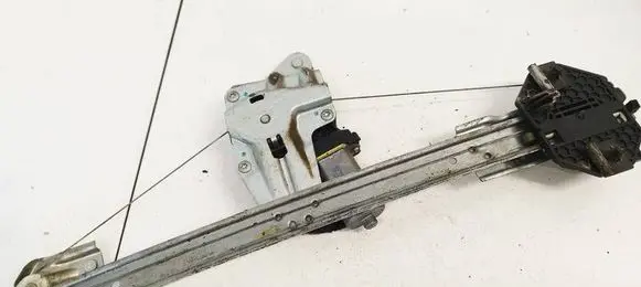 Dacia Sandero Sliding door window regulator with motor 807213282 807213282R