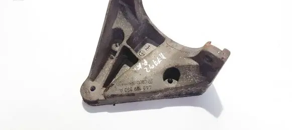Audi A6 S6 C4 4A Engine mounting bracket 4a0199353a