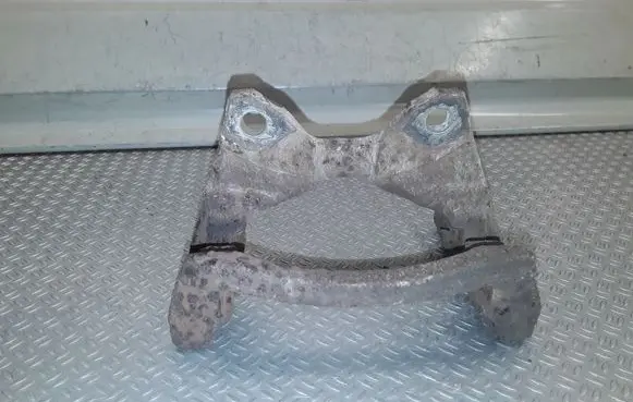 Dodge Nitro Brake caliper pad carrier rear 