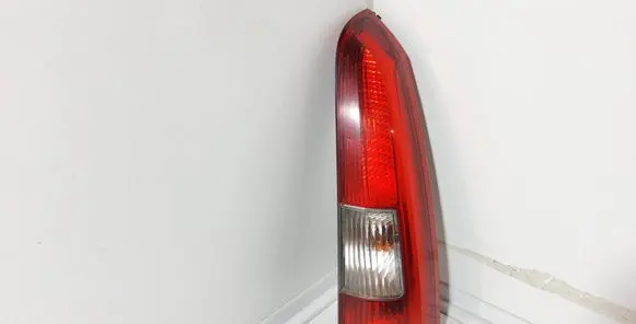 Volvo V70 Rear/tail lights 9154494