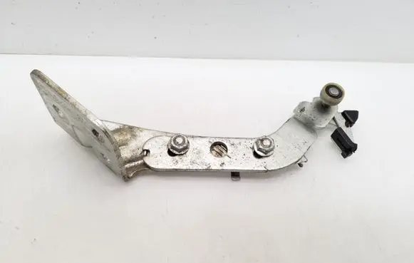 Fiat Ducato Sliding door lower roller guide/hinge B935