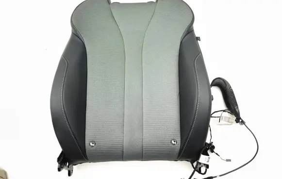 Skoda Enyaq iV Front passenger seat 