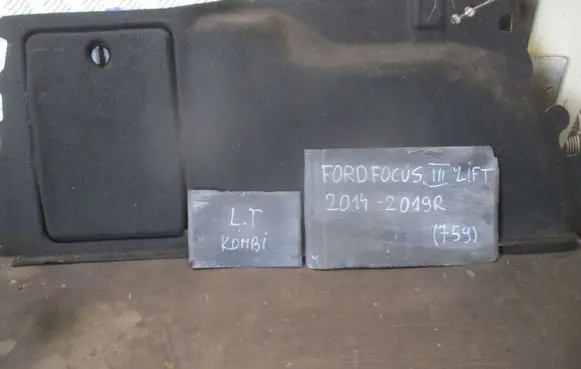 Ford Focus Battery box tray cover/lid 