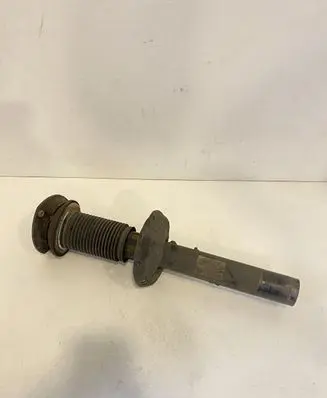 Volkswagen PASSAT B8 Front shock absorber/damper 3Q0413031BN