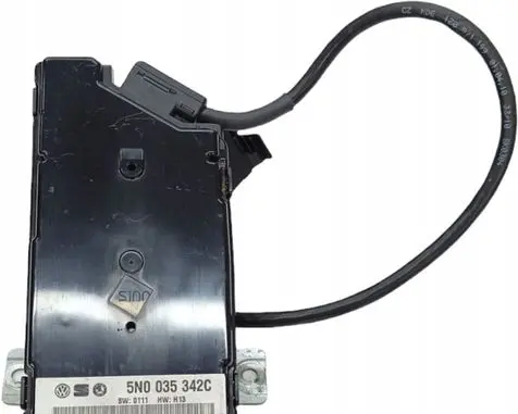 Volkswagen Tiguan Head unit multimedia control 5N0035342C