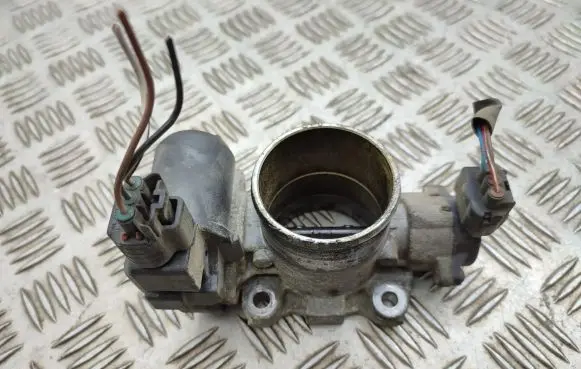 Toyota Avensis T250 Throttle valve 1923002010