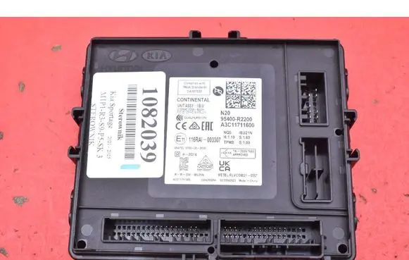 KIA Sportage Engine control unit/module ECU 95400R2200