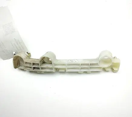 Mitsubishi L200 Front bumper mounting bracket 6400F775 T0708T0