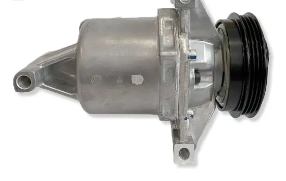 Dacia Sandero II Air conditioning (A/C) compressor (pump) 92600G420A 926005060R 9260000Q0E