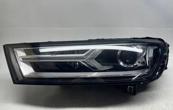 Audi Q7 4L Headlight/headlamp 4M0941005