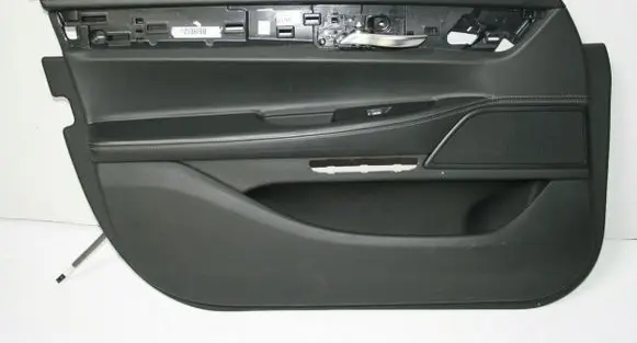 BMW 7 G11 G12 Front door card panel trim