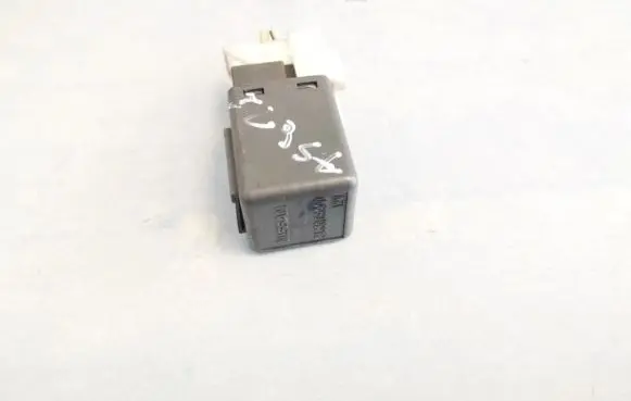 Nissan Primera Other relay 24330c9900