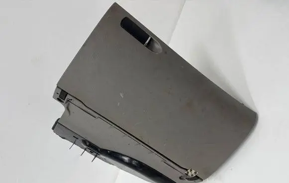 Audi A4 S4 B7 8E 8H Glove box