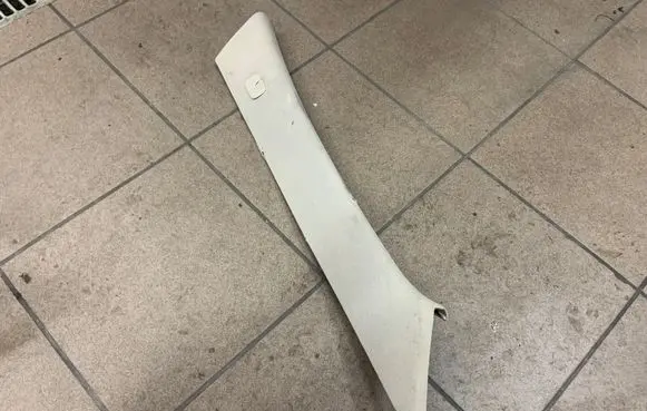 Mercedes-Benz GLA W156 (A) pillar trim A1766901800