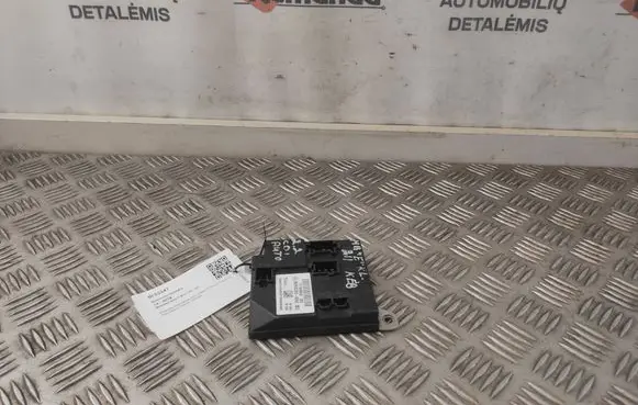 Mercedes-Benz E W211 Comfort/convenience module 2115458532