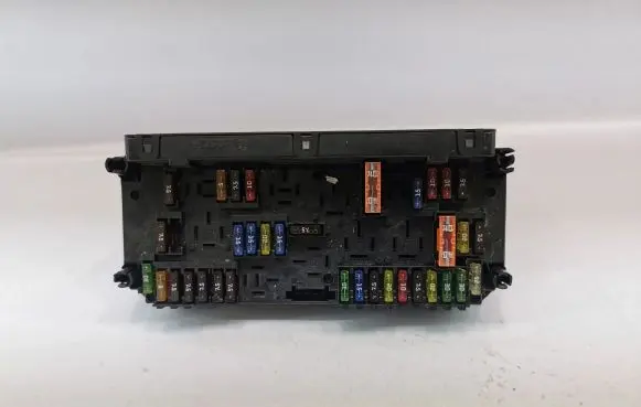 Mercedes-Benz CLS C218 X218 Fuse box set A2129029904 A2129020005