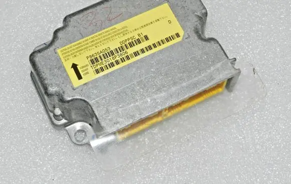 Citroen C-Crosser Airbag control unit/module 6546Y6 P8635A053