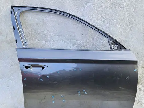 Skoda Superb B8 (3V) Front door 3V0831312B3443