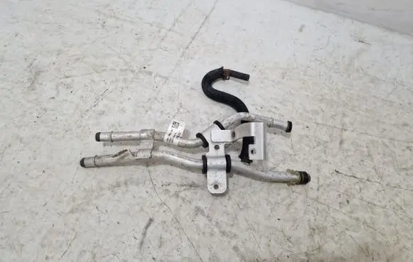 Ford Explorer VI Engine coolant pipe/hose L1M318K579AA