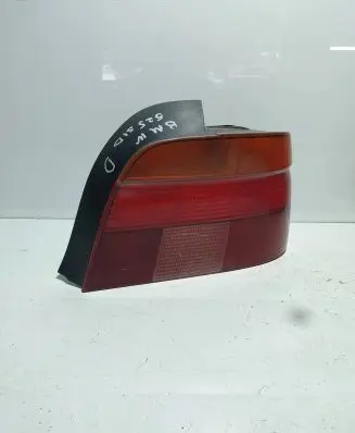 BMW 5 E39 Rear/tail lights 8358032 2VP00724002