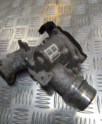 Nissan Juke I F15 Throttle valve 26300368 8200614985E