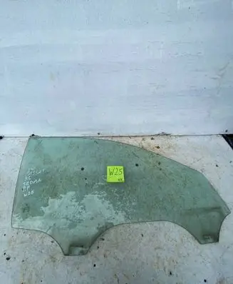 Volkswagen PASSAT B5 Front door window glass four-door 43R00082 DOT90AS2M40