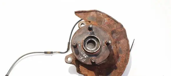 Toyota Corolla E120 E130 Front wheel hub