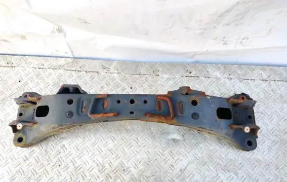 Lexus IS 200-300 Front subframe