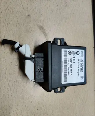 Volkswagen PASSAT B7 Xenon control unit/module 5M0907357F
