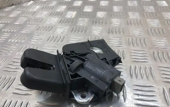 Audi A5 8T 8F Tailgate/trunk/boot lock/catch/latch 4E0827645A 4F5827505D