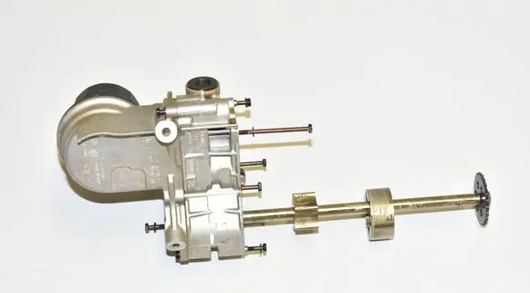 BMW 7 E65 E66 Oil pump 7534620