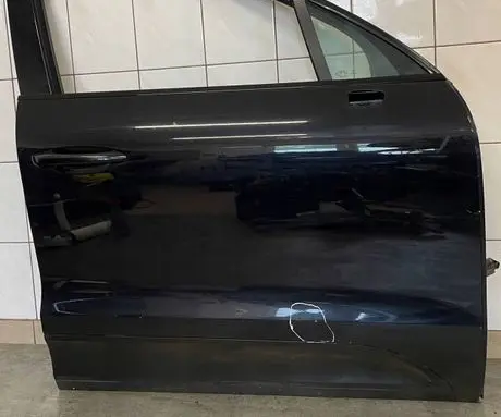 Porsche Macan (95B) Front door 95B831022