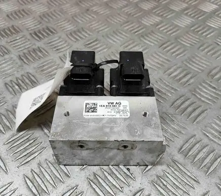 Air conditioning (A/C) expansion valve