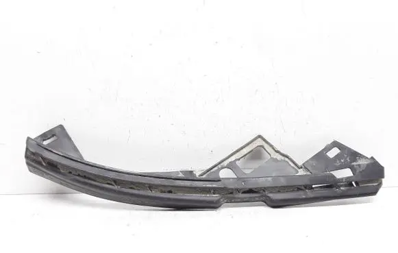 Volvo V50 Front bumper mounting bracket 30744957