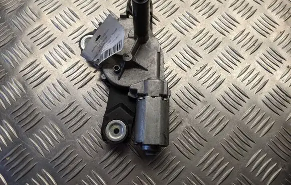Ford Focus Rear window wiper motor 0390201875