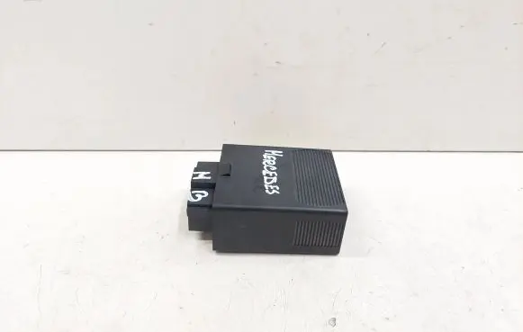 Mercedes-Benz Vito Viano W638 Other relay A0004460027