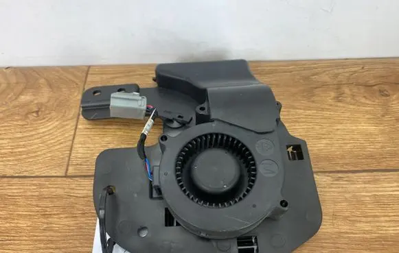 Chevrolet Camaro Seat fan/blower 