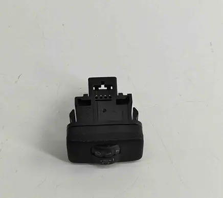 Toyota Hilux (AN10, AN20, AN30) Headlight level height control switch 841520K011