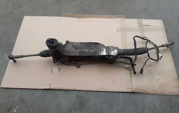 Volkswagen Touran II Steering rack 7805501470 1K2423981E