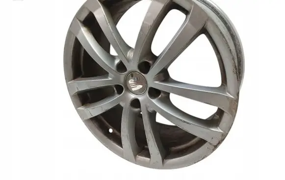 Seat Leon (1P) R18 alloy rim 