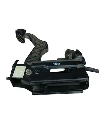 Skoda Octavia Mk1 (1U) Clutch pedal 1J1721059Q 1J1721321C 1J1721373C