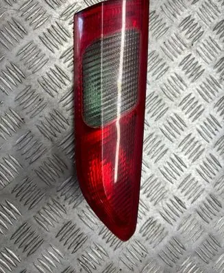 Alfa Romeo 156 Tailgate rear/tail lights
