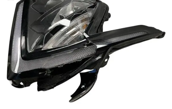 KIA Sportage Headlight/headlamp 92102r2xxx R292112020 0120220347