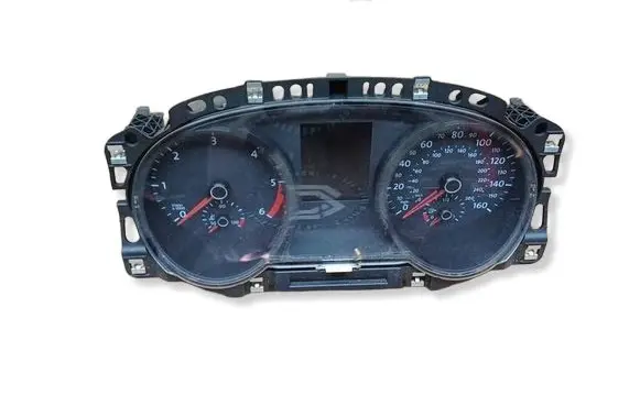 Volkswagen Golf VII Speedometer (instrument cluster) 5G1920931 VDD024071 1455020922